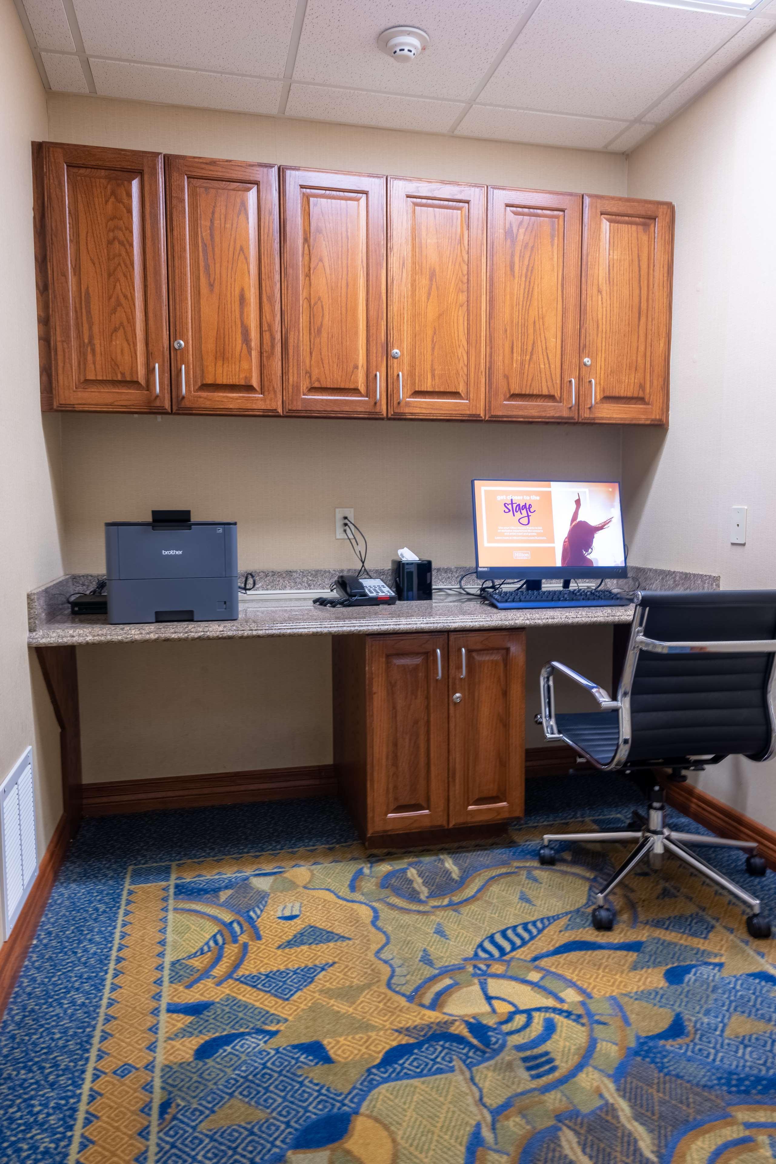 Hampton Inn Alice Bagian luar foto